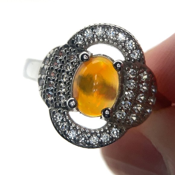 Welo Opal 1.19ct Platinum Finish Solid 925 Sterling Silver Ring - Picture 1 of 6